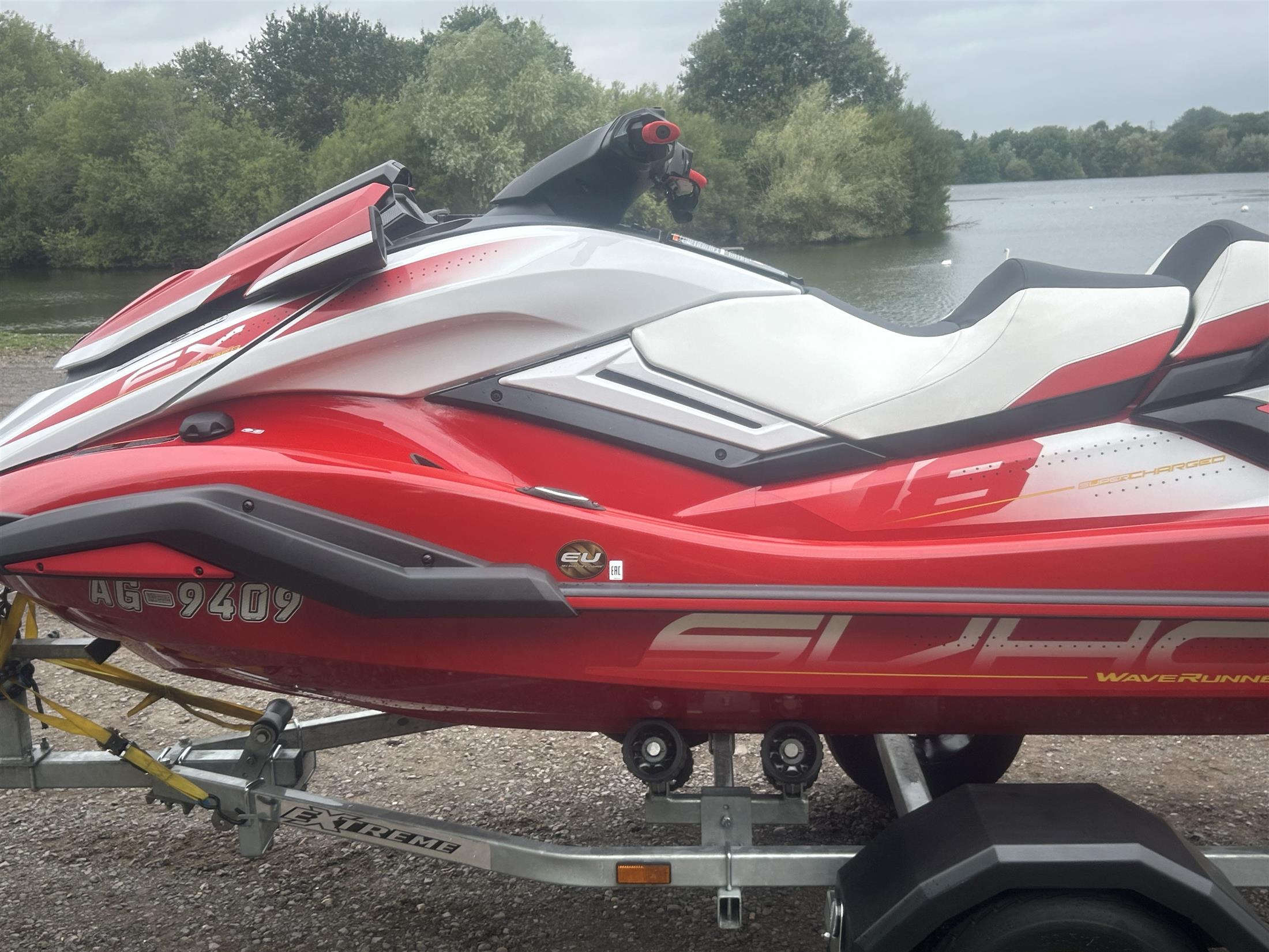 Yamaha FX Cruiser SVHO 1800 Supercharged