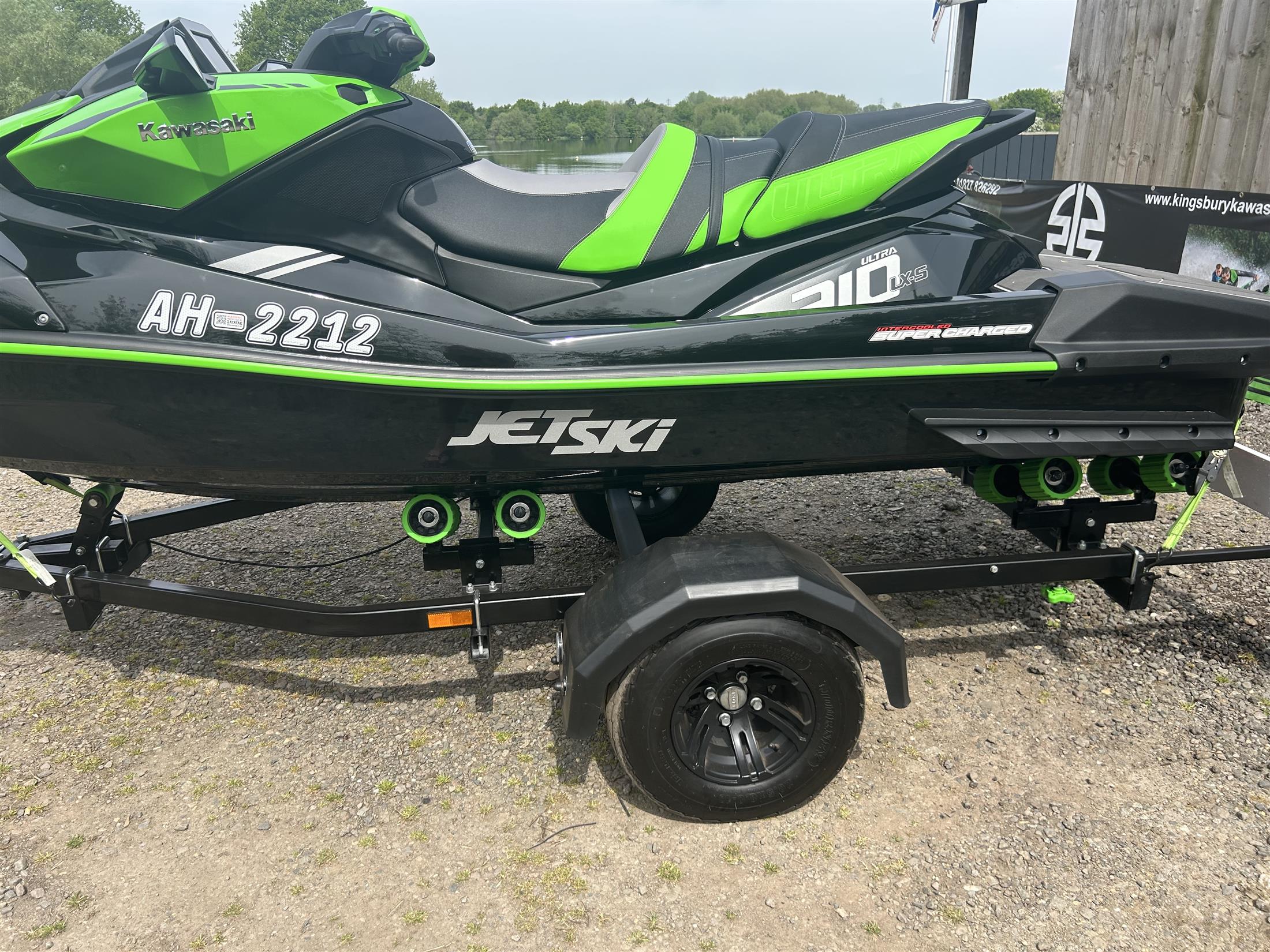 Kawasaki Ultra 310LX-S Supercharged